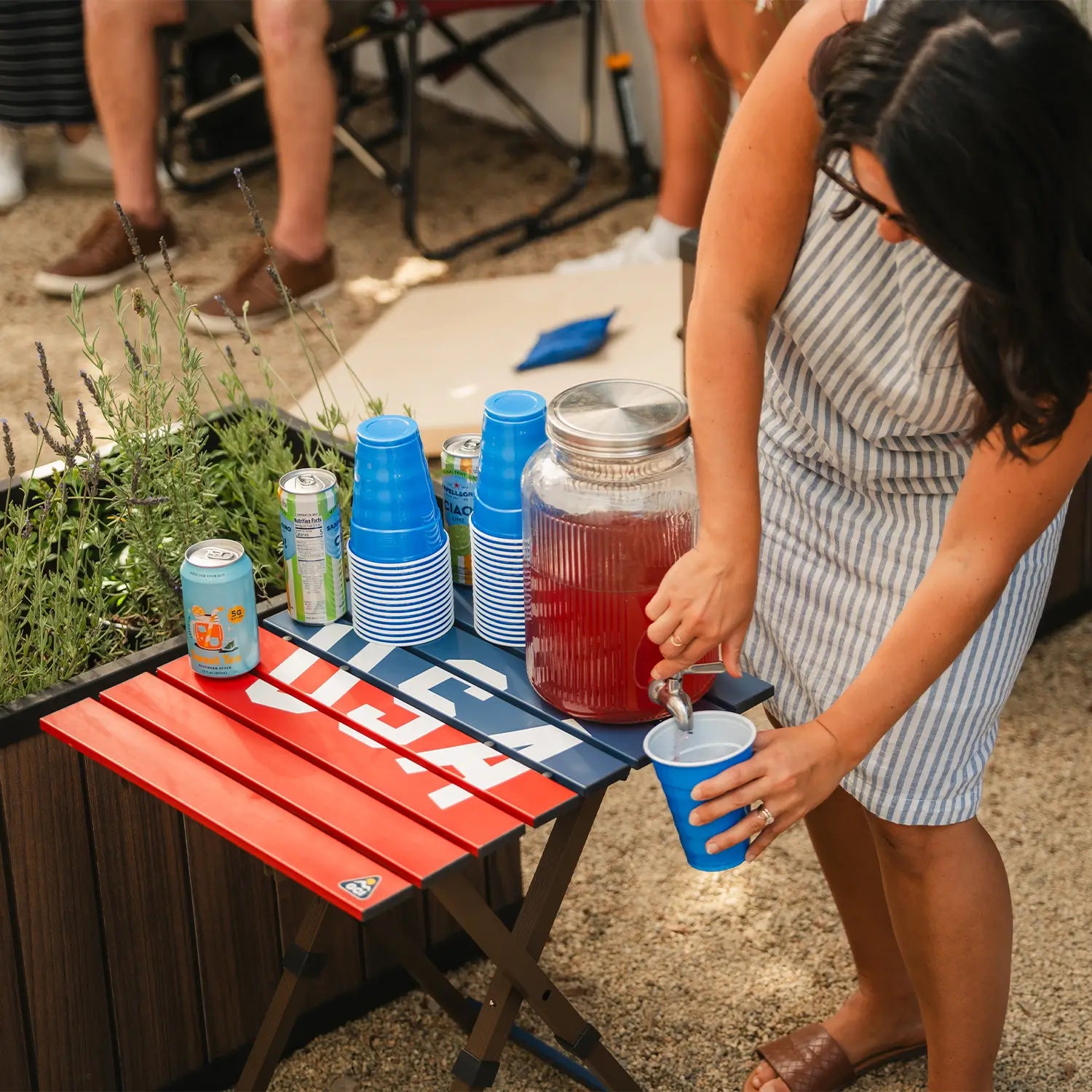 Compact Camp Table 20™ - USA Anniversary Deluxe - Zesty Refresh