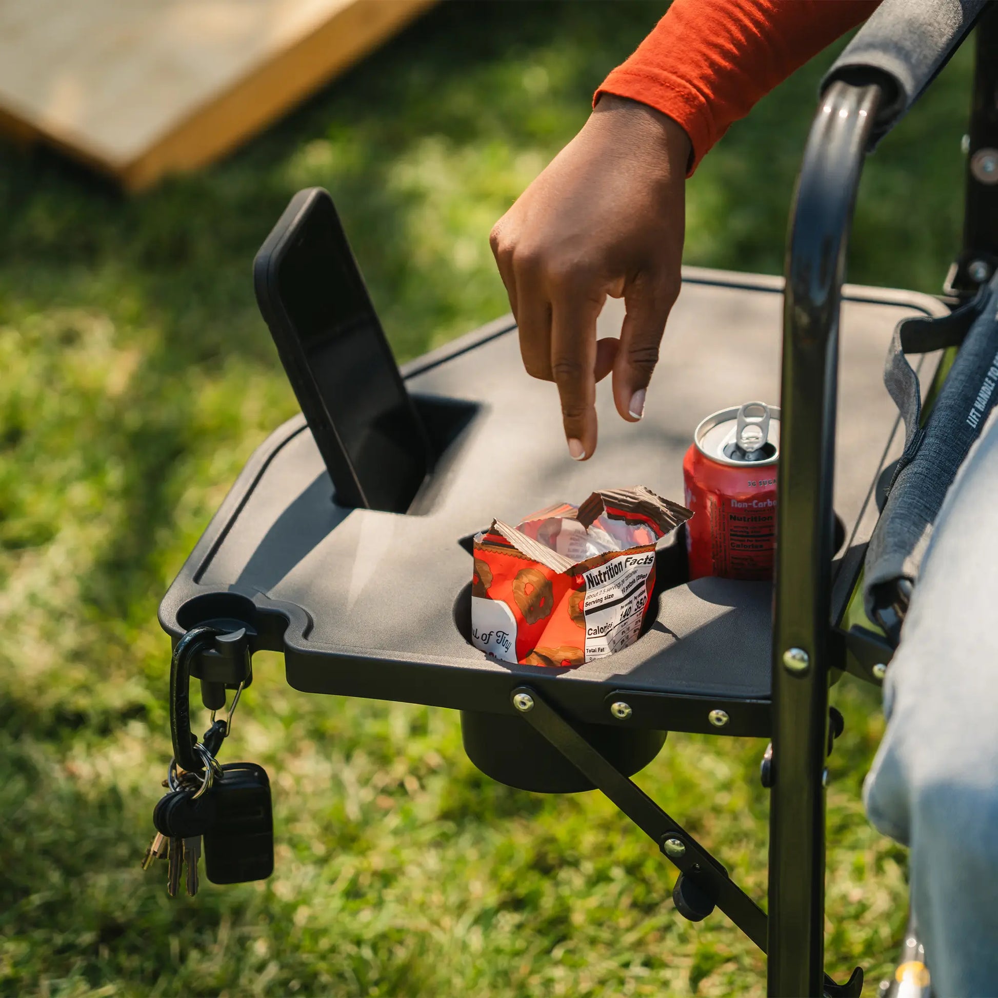Freestyle Rocker™ with Side Table - Easy Comfort Refresh
