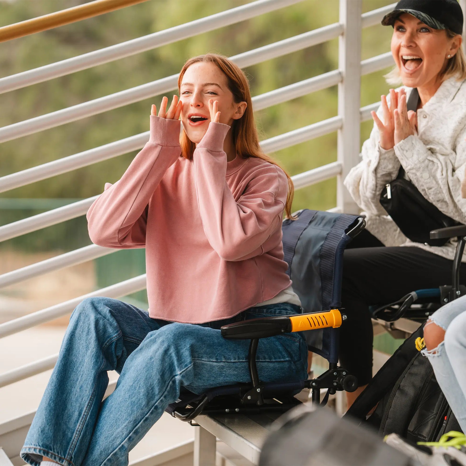 Stadium Rock-Cliner™ - Fresh Comfort Burst