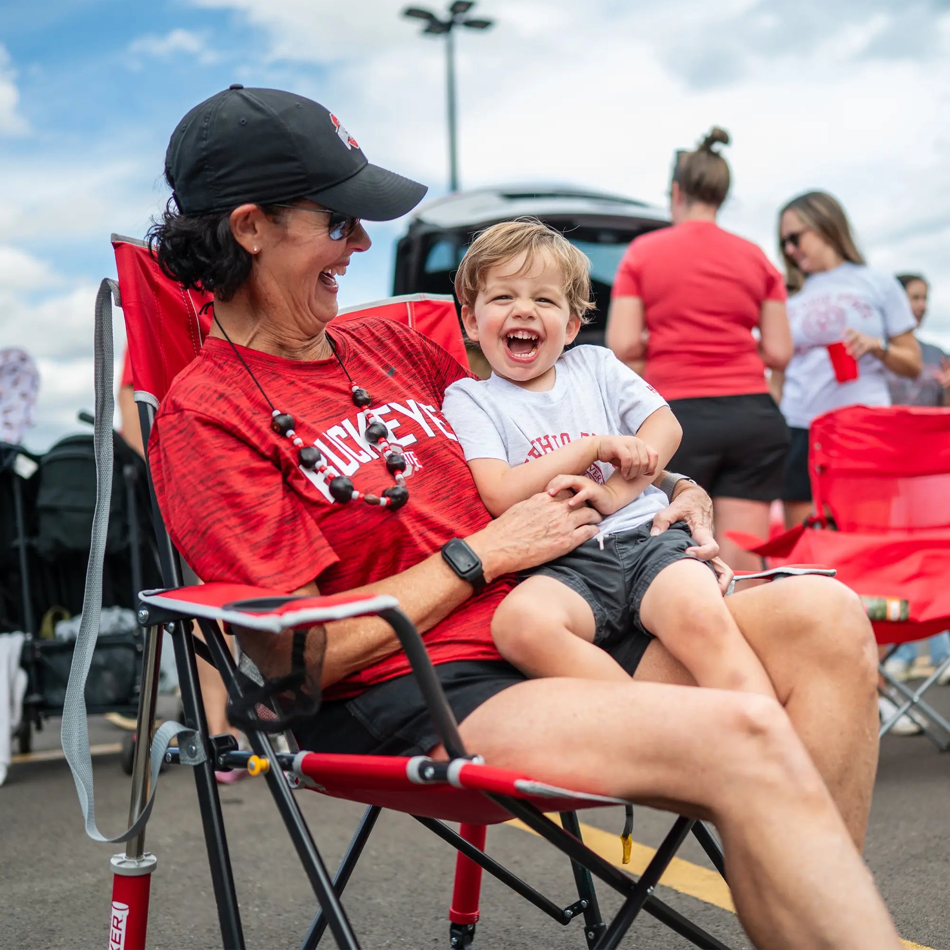 College Comfort Pro Rocker™ - Ohio State Buckeyes - Easy Comfort Burst