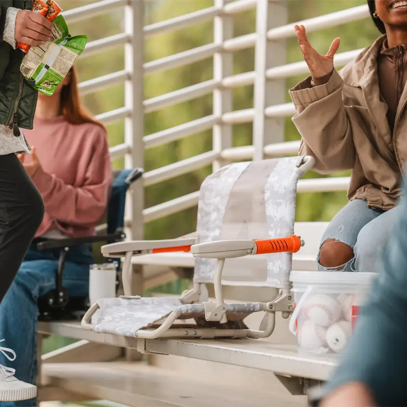 Stadium Rock-Cliner™ - Fresh Comfort Burst