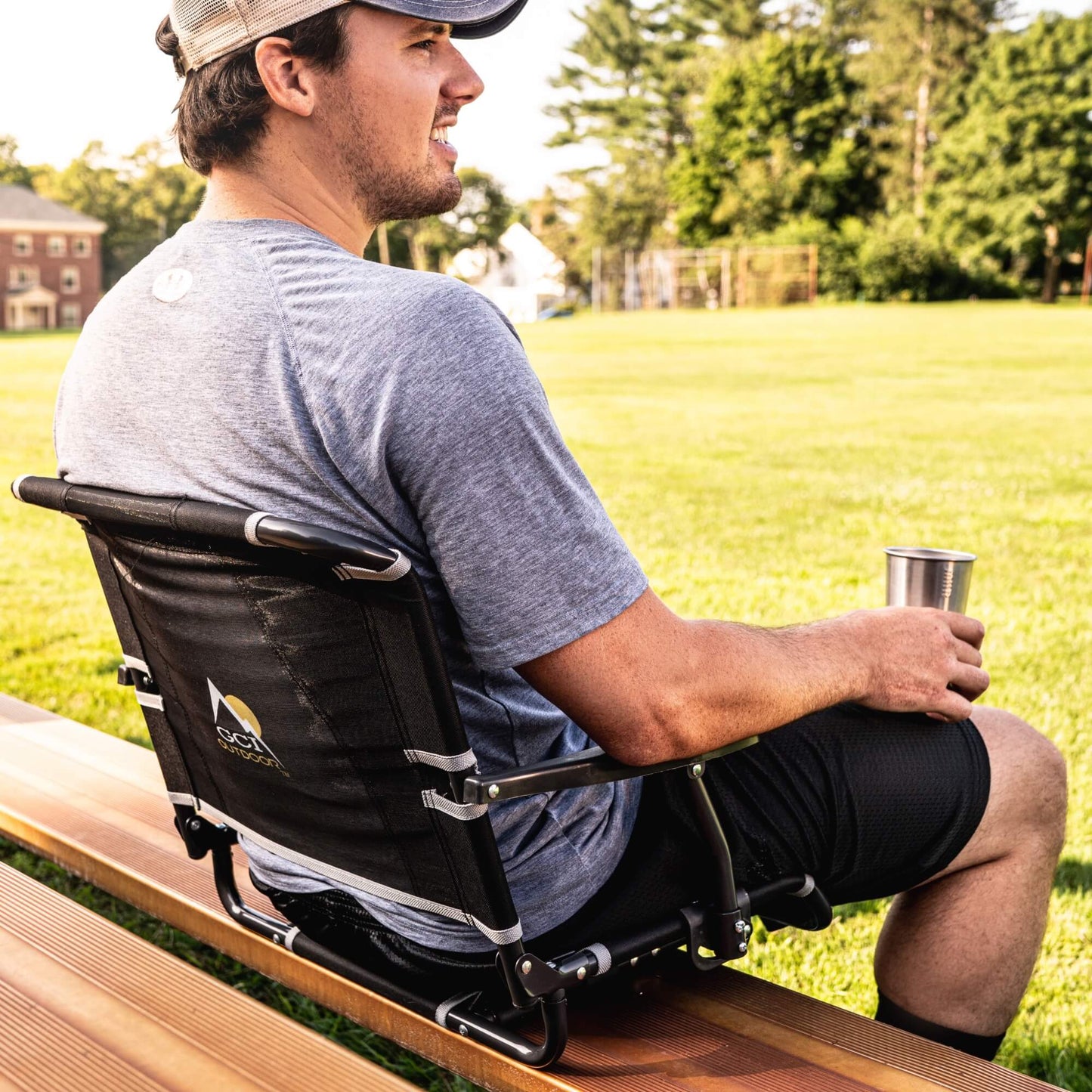 Big Comfort Stadium Chair™ with Armrests - Steel Refresh